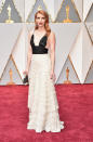 <p>Emma Roberts pulled from the Armani Privé archive for her black and white Oscars look. <em>(Photo: Getty Images)</em> </p>