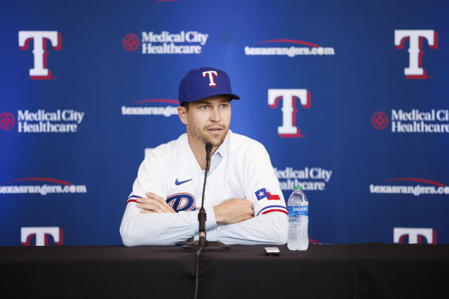 Jacob deGrom's first spring training with Rangers 'delayed' by left side  tightness