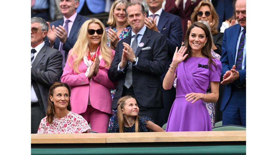 Pippa Middleton and Princess Charlotte look up at Kate at Wimbledon