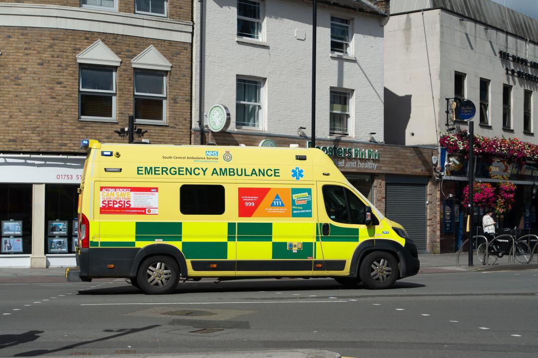 Slough, Berkshire, UK. 1st August, 2023. An emergency ambulance in Slough, Berkshire. Covid-19 is on the increase again. High Street chemists Boots have reported an increase in the number of people buying Covid-19 testing kits. Data for 29 July 2023 shows that 789,695 people across the UK are estimated to have symptomatic COVID. Credit: Maureen McLean/Alamy Live News