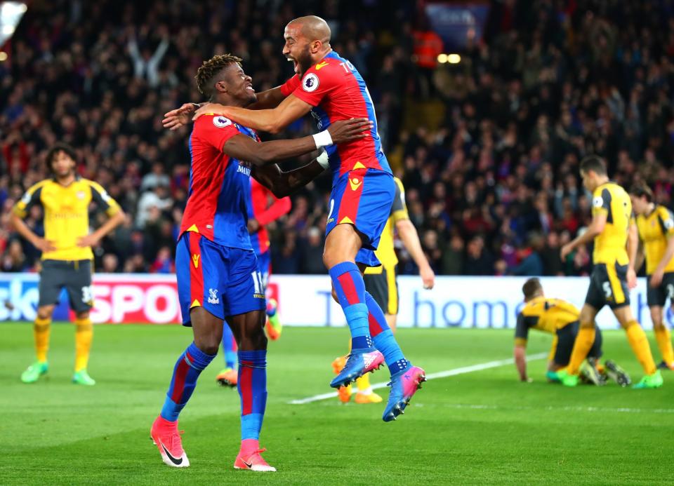 Palace celebrate going 1-0 up