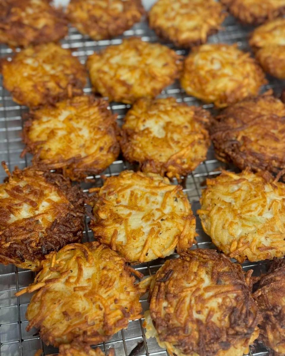 JonnyBoy’s Bagelry and Jewish Delicatessen in Atascadero offers traditional foods like latkes.