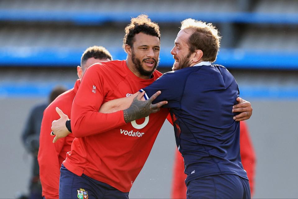 Courtney Lawes and Alun Wyn Jones (POOL/AFP via Getty Images)