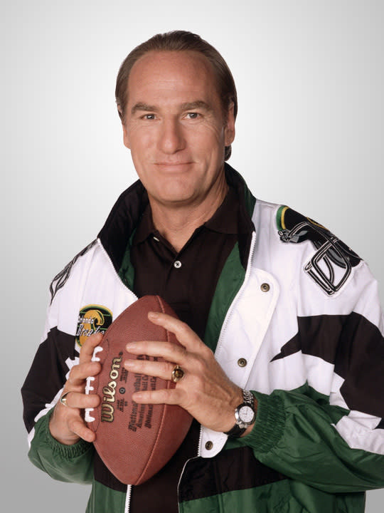 COACH-- Craig T. Nelson