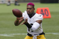 Pittsburgh Steelers wide receiver JuJu Smith-Schuster (19) catches a pass during the team's NFL mini-camp football practice in Pittsburgh, Tuesday, June 15, 2021. (AP Photo/Gene J. Puskar)