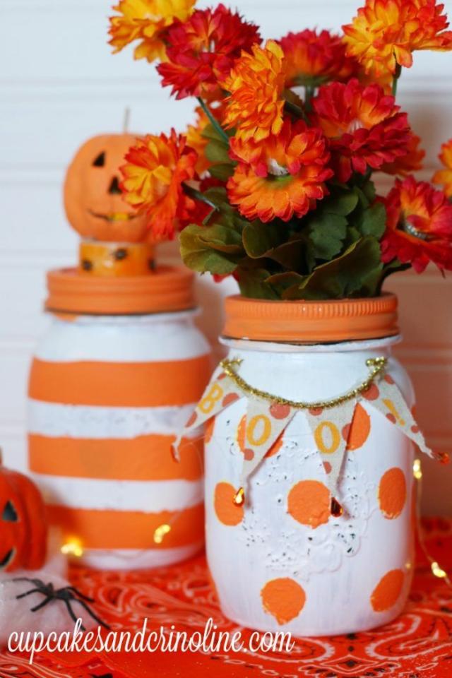 Halloween Mason Jars! Cute Spooky Hand-Painted Hanging Jars!