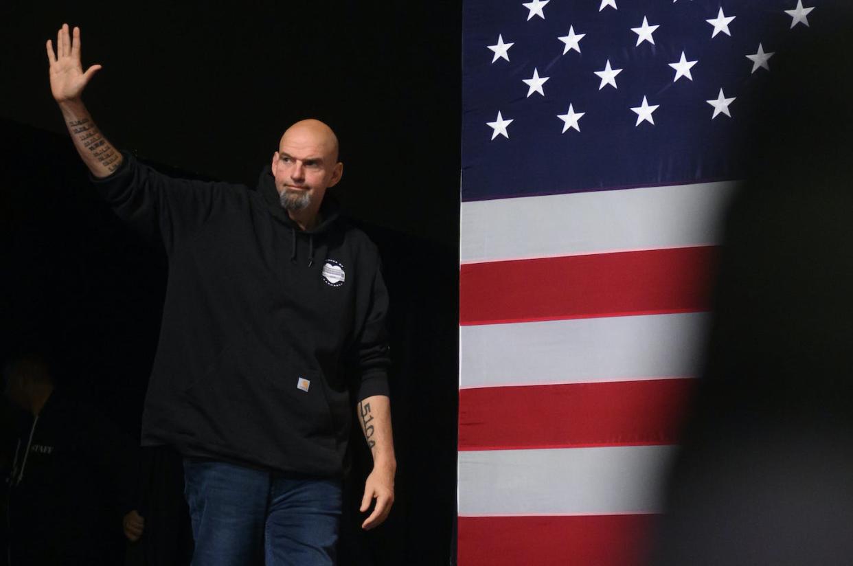 Pennsylvania's independent voters helped elect Democrat John Fetterman, seen here, over the GOP contender for the U.S. Senate seat, Mehmet Oz. <a href="https://www.gettyimages.com/detail/news-photo/democratic-senate-candidate-john-fetterman-arrives-for-an-news-photo/1244627857?phrase=Fetterman%20Oz&adppopup=true" rel="nofollow noopener" target="_blank" data-ylk="slk:Jeff Swensen/Getty Images;elm:context_link;itc:0;sec:content-canvas" class="link ">Jeff Swensen/Getty Images</a>