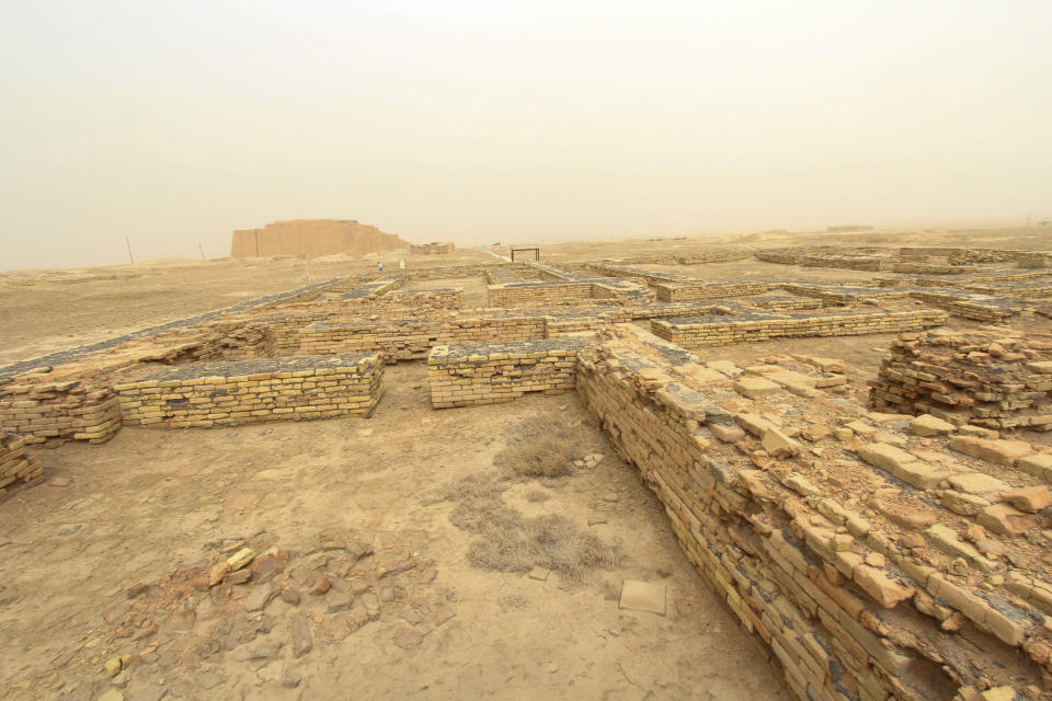The Ahwar is made up of seven sites: the remains of&nbsp;Mesopotamian Cities&nbsp;cities of Uruk, Ur and Tell Eridu&nbsp;and four wetland marshes. These sites are some of the <a href="http://whc.unesco.org/en/list/1481" target="_blank">world's&nbsp;largest inland delta systems</a>&nbsp;that exist in an extremely hot and arid environment.
