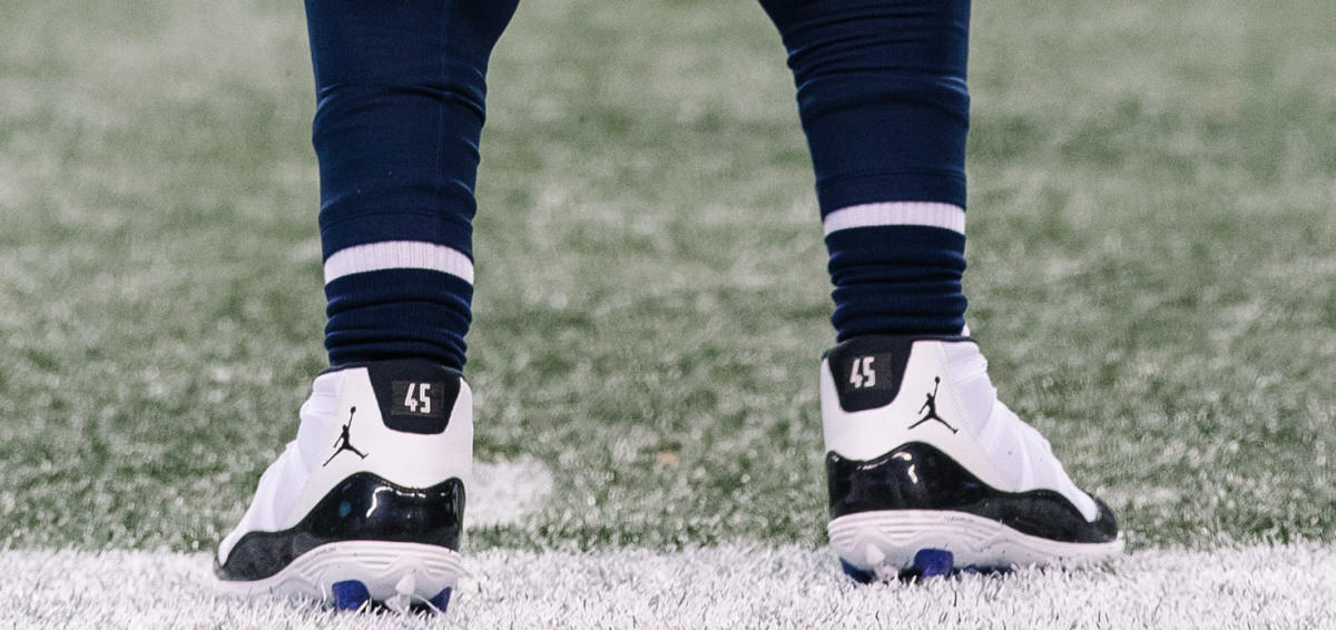 bobby wagner jordan cleats