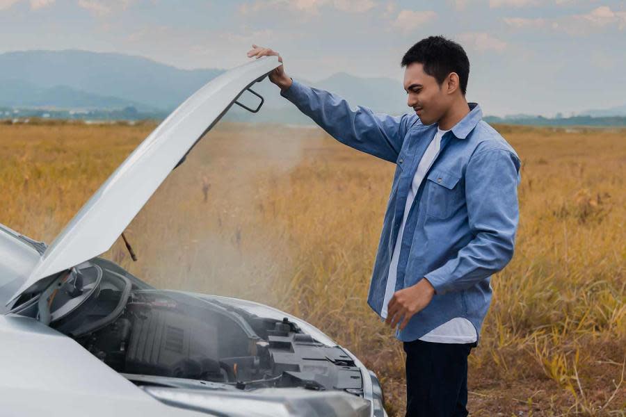 ¿Qué hacer si se sobrecalentó el motor de mi auto?