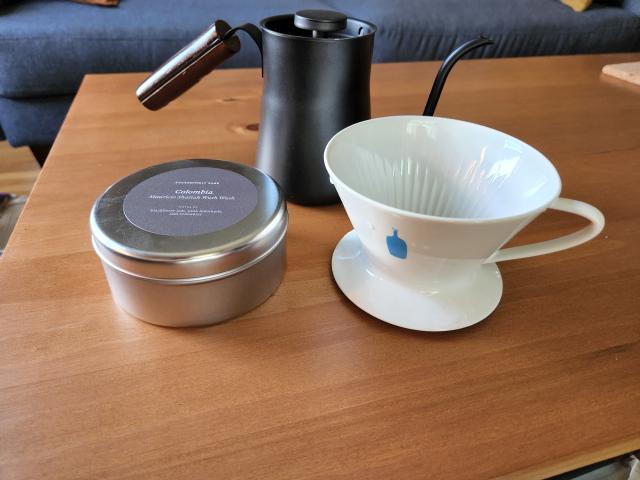 Pour Over Coffee vs Drip: Why Is Pour Over Coffee Better? — Blue Bottle  Coffee Lab