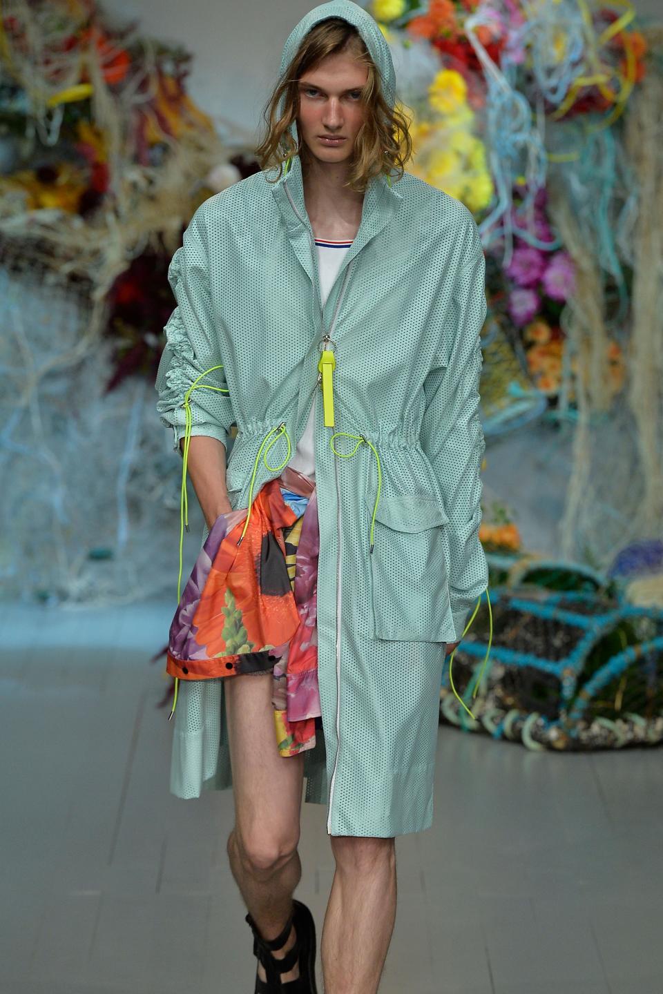 Fyodor Golan Splashes Down in London With an Ocean-Centric and Awareness-Raising Spring Collection