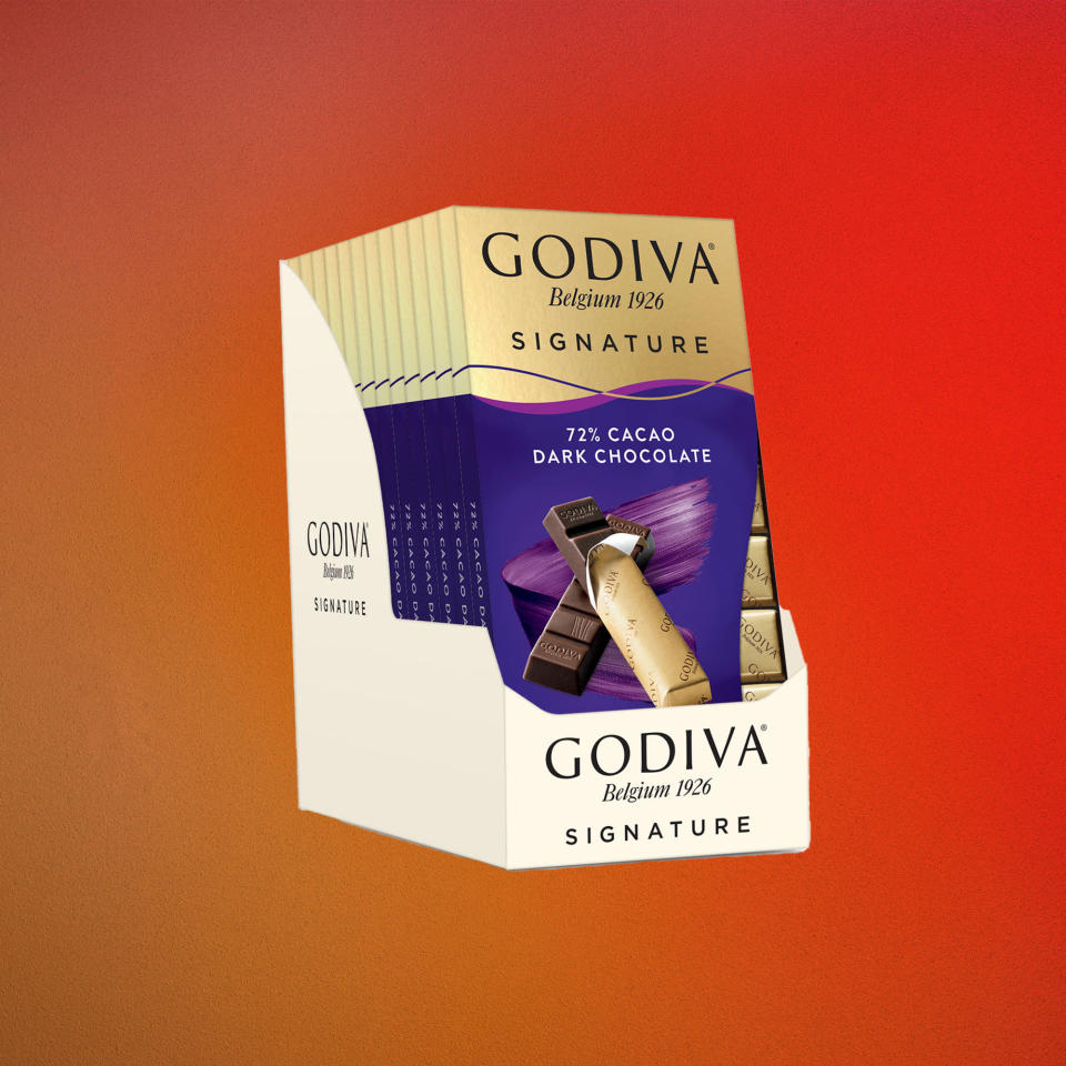 Godiva Signature 72% Cacao Dark Chocolate (Courtesy Godiva)