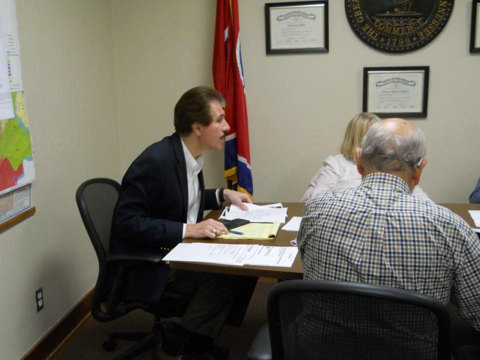 Anderson County Director of Elections Mark Stephens addresses Election Commission.