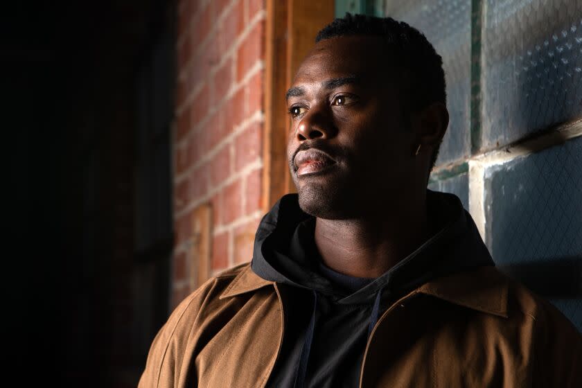 Los Angeles, CA - February 22: Portrait of Choreographer Jamar Roberts on Wednesday, Feb. 22, 2023, in Los Angeles, CA. Roberts has a world premiere show with LA Dance Project coming up. (Francine Orr / Los Angeles Times)