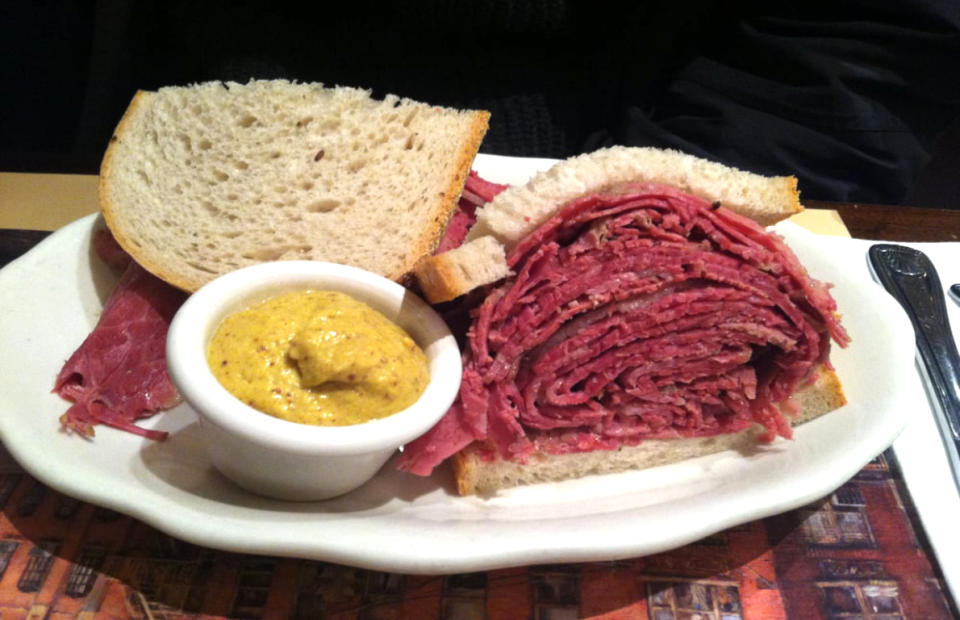 #90 Second Avenue Deli, New York City