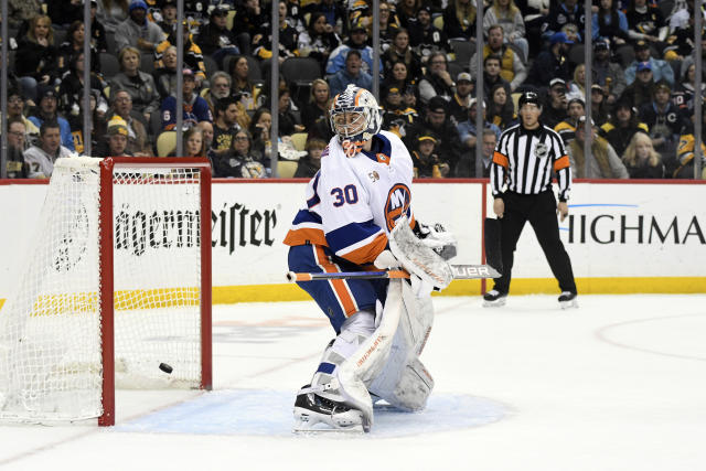 Nelson's OT goal lifts Islanders to 4-3 win over Penguins - The San Diego  Union-Tribune