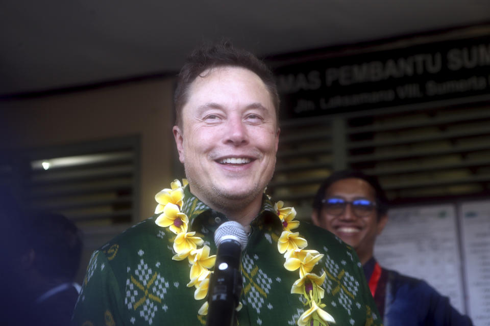 Elon Musk talks to press media during the launch of Starlink satellite internet service at a public health center in Denpasar, Bali, Indonesia on Sunday, May 19, 2024. Elon Musk arrived in Indonesia's resort island of Bali to launch Starlink satellite internet service in the world's largest archipelago nation. (AP Photo/Firdia Lisnawati)
