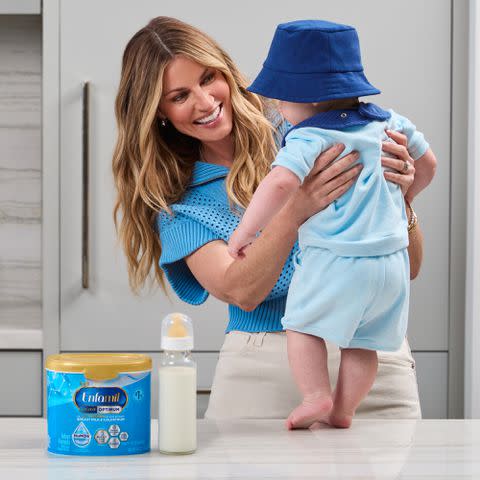 <p>Brent Broza for Enfamil Enspire Optimum</p> Erin Andrews and son Mack for Enfamil