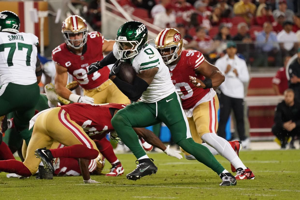 Former Wisconsin running back Braelon Allen rushed for 8 yards on his first NFL carry in the New York Jets' season opener on Monday. He also had a 9-yard reception in the 32-19 loss.