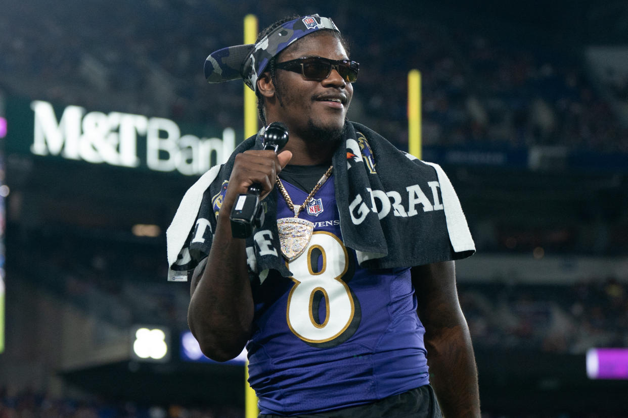 Baltimore Ravens quarterback Lamar Jackson threw for a cool five touchdowns the last time he played the New York Jets. (Jessica Rapfogel/USA TODAY Sports)