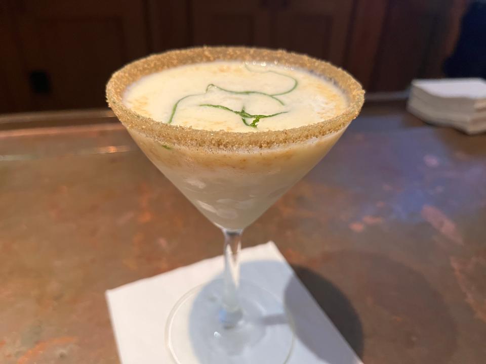 key-lime-pie martini fromcrew's cup bar at disney's yacht club
