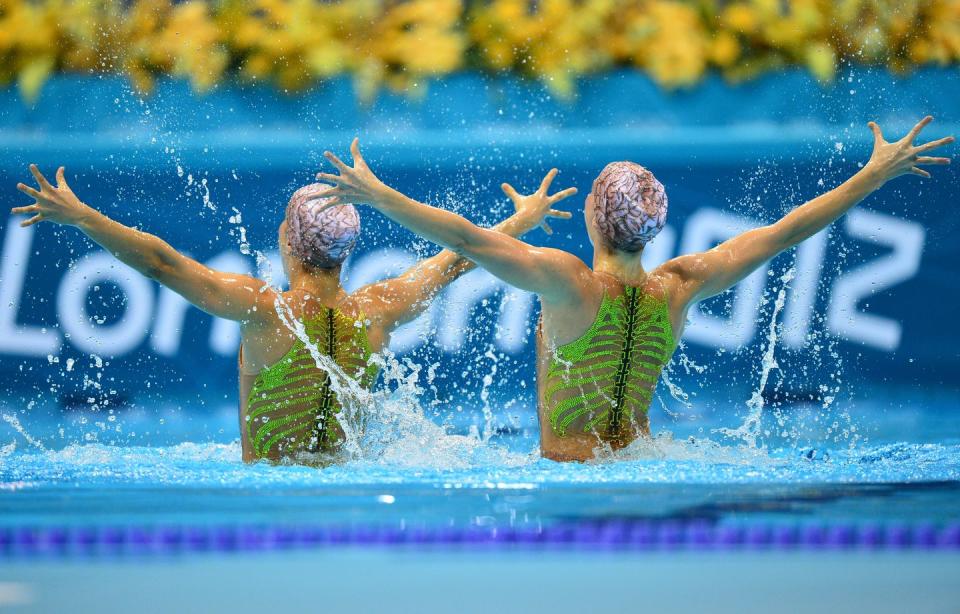 people in nature, synchronized swimming, fun, swimming pool, swimming, recreation, leisure, water, leisure centre, swimmer,