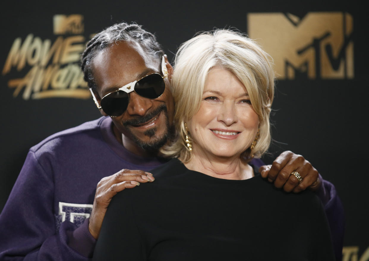 2017 MTV Movie and TV Awards – Photo Room – Los Angeles, U.S., 07/05/2017 – Snoop Dogg and Martha Stewart. REUTERS/Danny Moloshok
