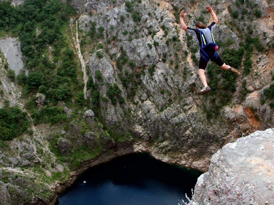 Base jumping