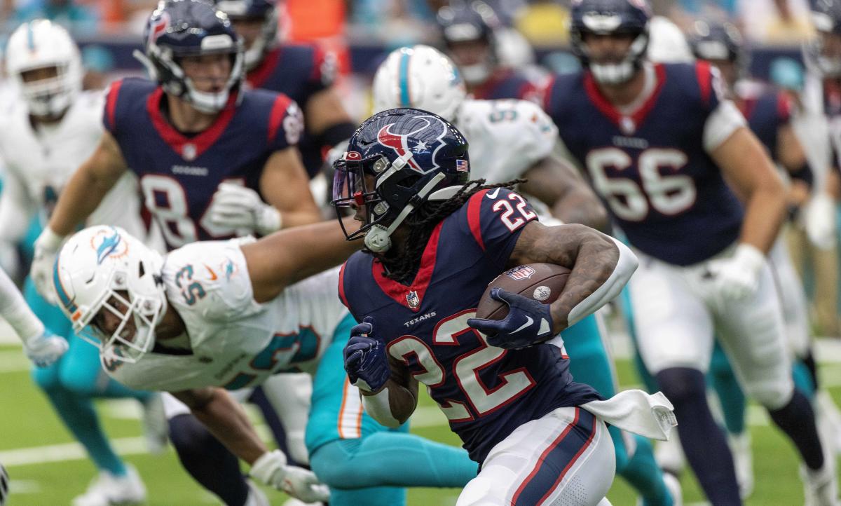 Studs and duds from the Texans' 28-3 loss to the Dolphins