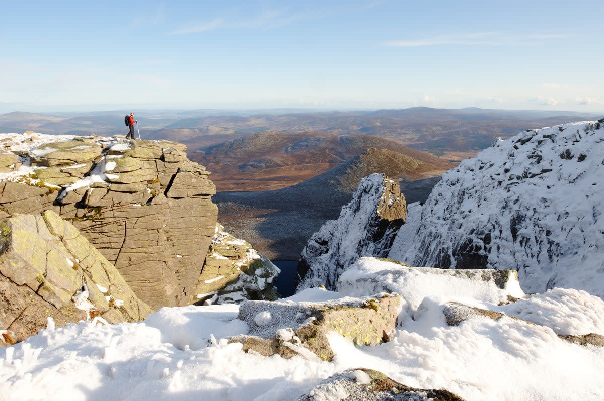 Wrap up warm to hike snow-capped Scotland’s Cairngorms mountain range (Getty Images/iStockphoto)