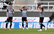 Premier League - Newcastle United v Arsenal