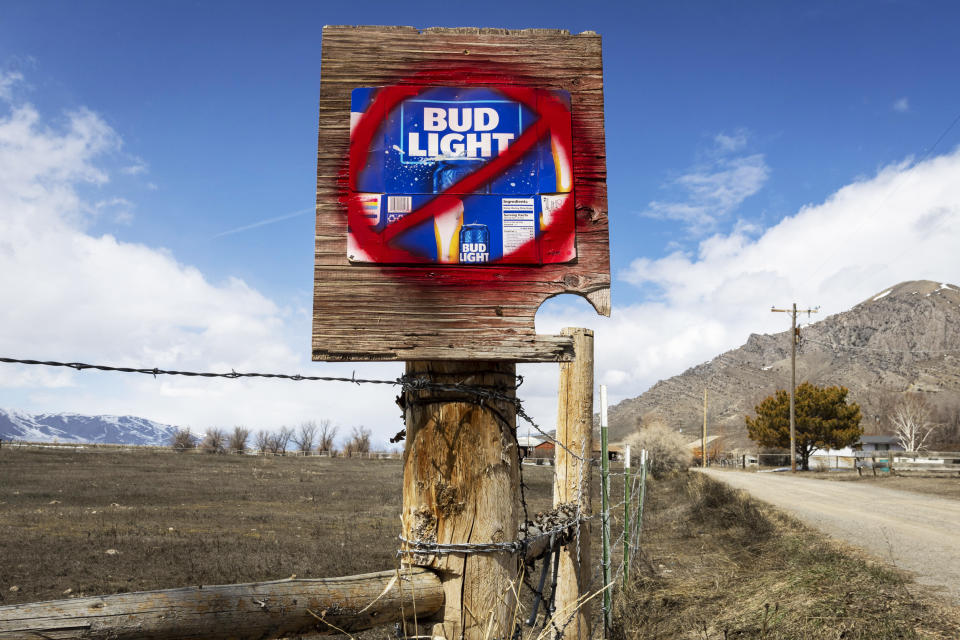 Bud Light Boycott Continues After Company Partnered With Transgender Influencer (Natalie Behring / Getty Images file)