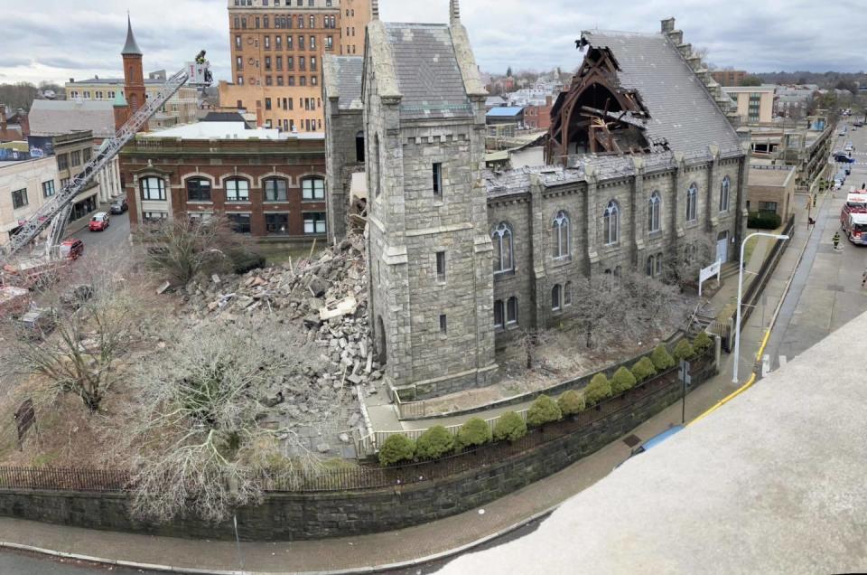 The roof of the historic First Congregational Church collapsed on Jan. 25, 2023, in New London, Connecticut.  / Credit: City of New London, Connecticut/Facebook