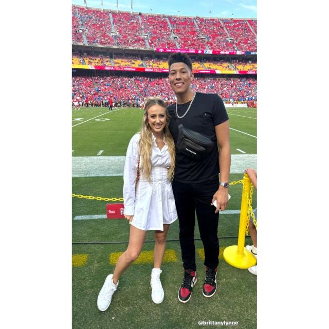 HELLO WORLD! Chiefs' star Patrick Mahomes, fiancee Brittany