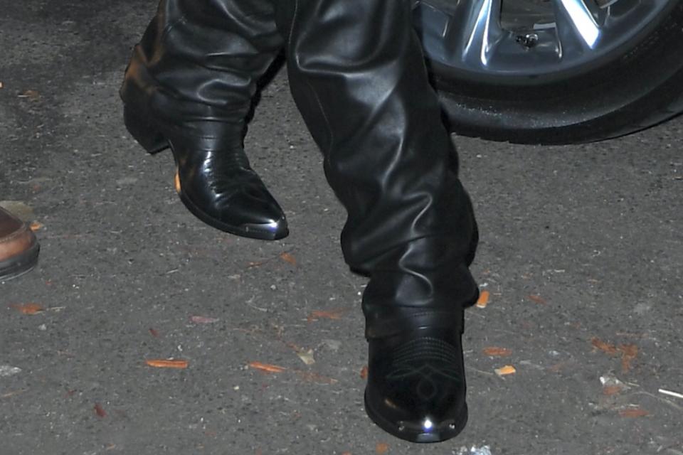 A closer look at Rihanna’s boots. - Credit: WavyPeter / SplashNews.com
