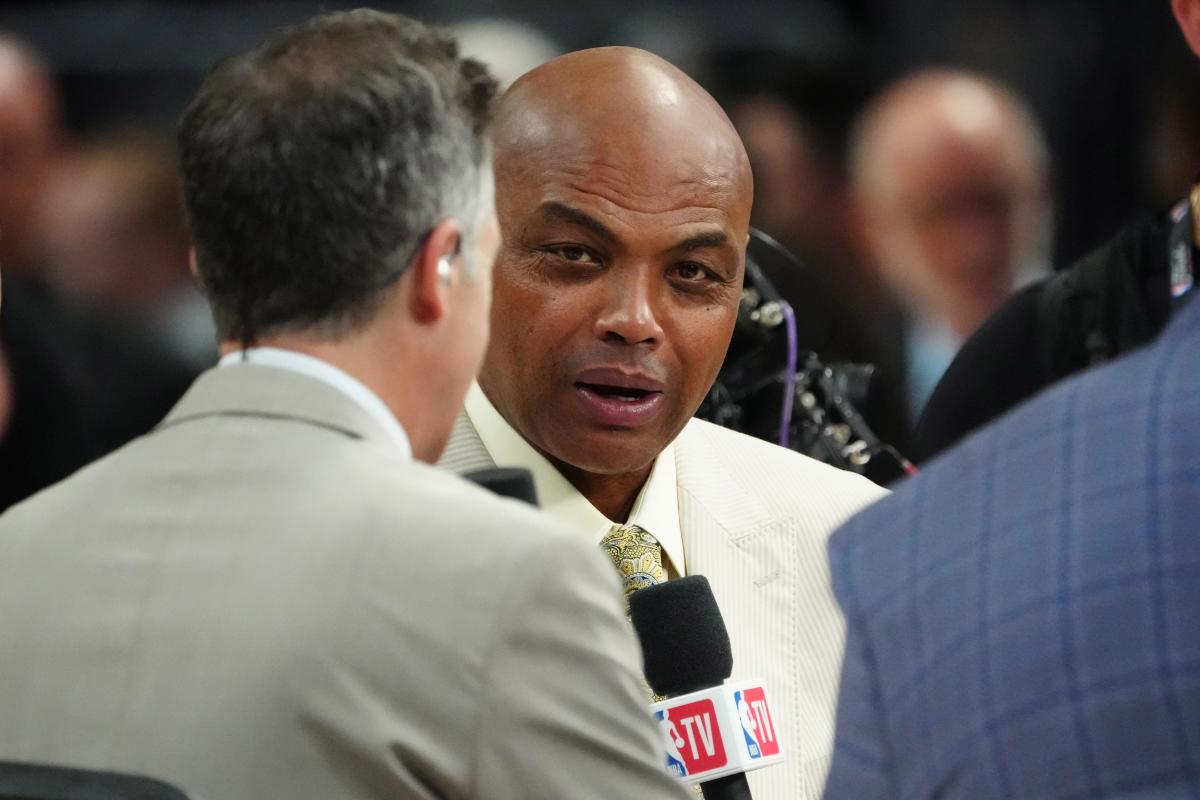 Charles Barkley open to joining ESPN, NBC and Amazon if TNT doesn't honor deal