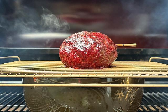Hands-On With the Meater 2 Plus: This Smart Meat Probe Is Ready to Grill -  CNET
