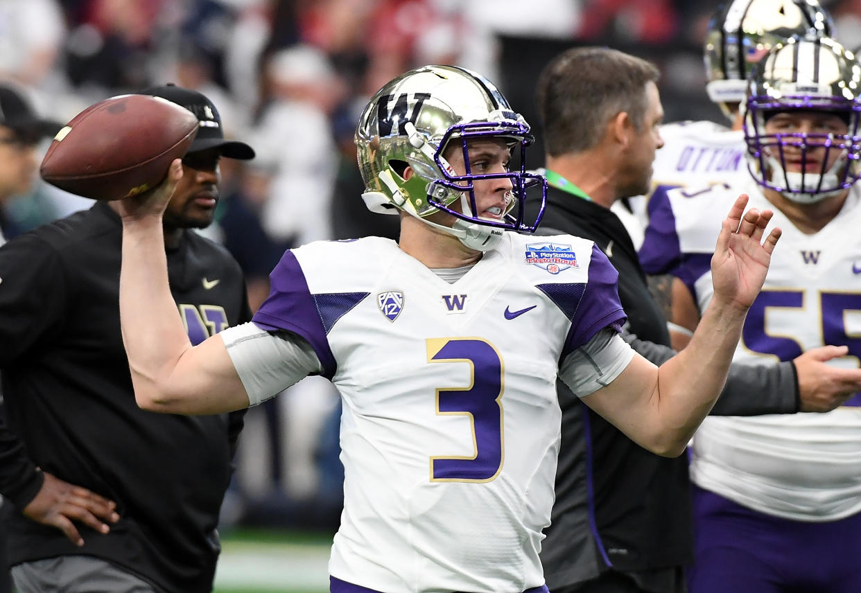 Nike will supply Washington’s football uniforms for one more season. (Getty)