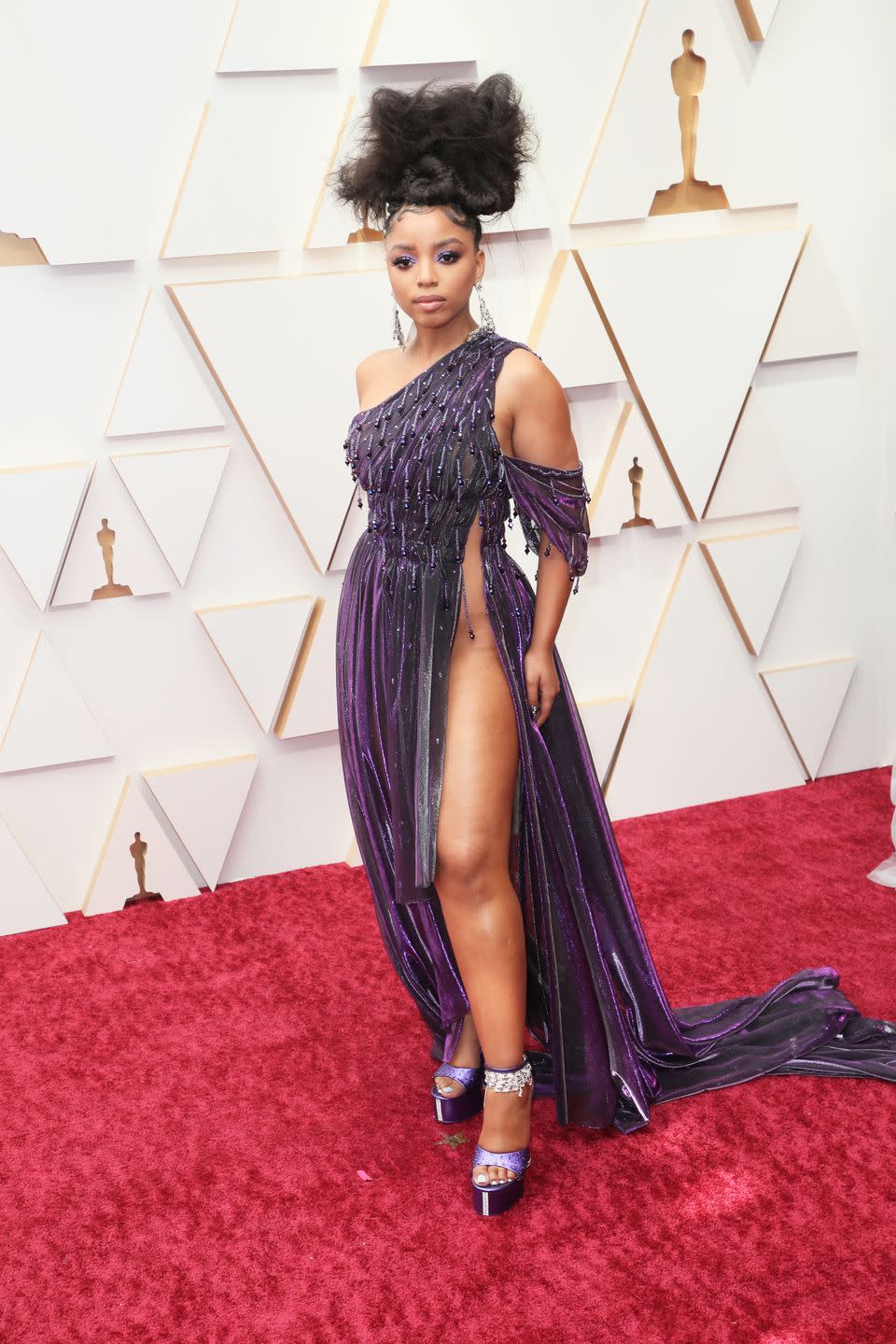 chloe bailey, oscars 2022 red carpet