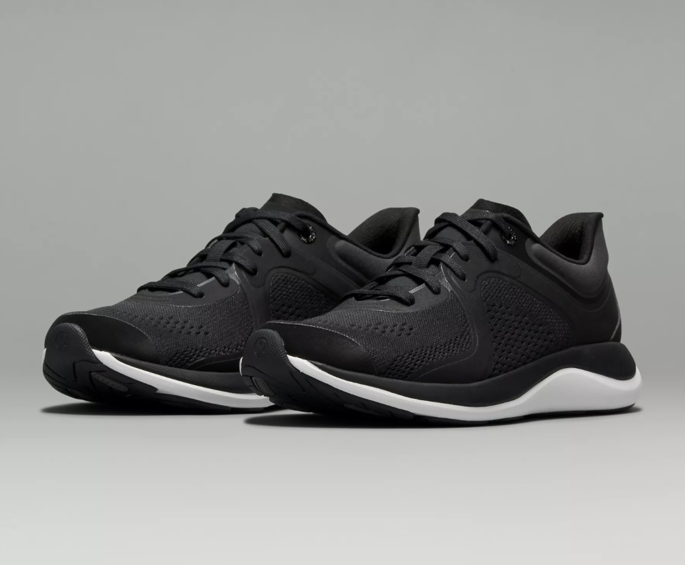 Chargefeel Low Women's Workout Shoe. Image via Lululemon.