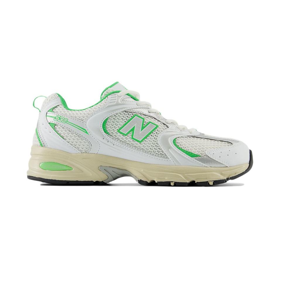 <p><a href="https://go.redirectingat.com?id=74968X1596630&url=https%3A%2F%2Fwww.newbalance.com%2Fpd%2F530%2FMR530-45737.html&sref=https%3A%2F%2Fwww.elle.com%2Ffashion%2Fshopping%2Fg27828%2Fnew-classic-white-sneakers-to-buy-now%2F" rel="nofollow noopener" target="_blank" data-ylk="slk:Shop Now;elm:context_link;itc:0;sec:content-canvas" class="link ">Shop Now</a></p><p>530</p><p>New Balance</p><p>$99.99</p>