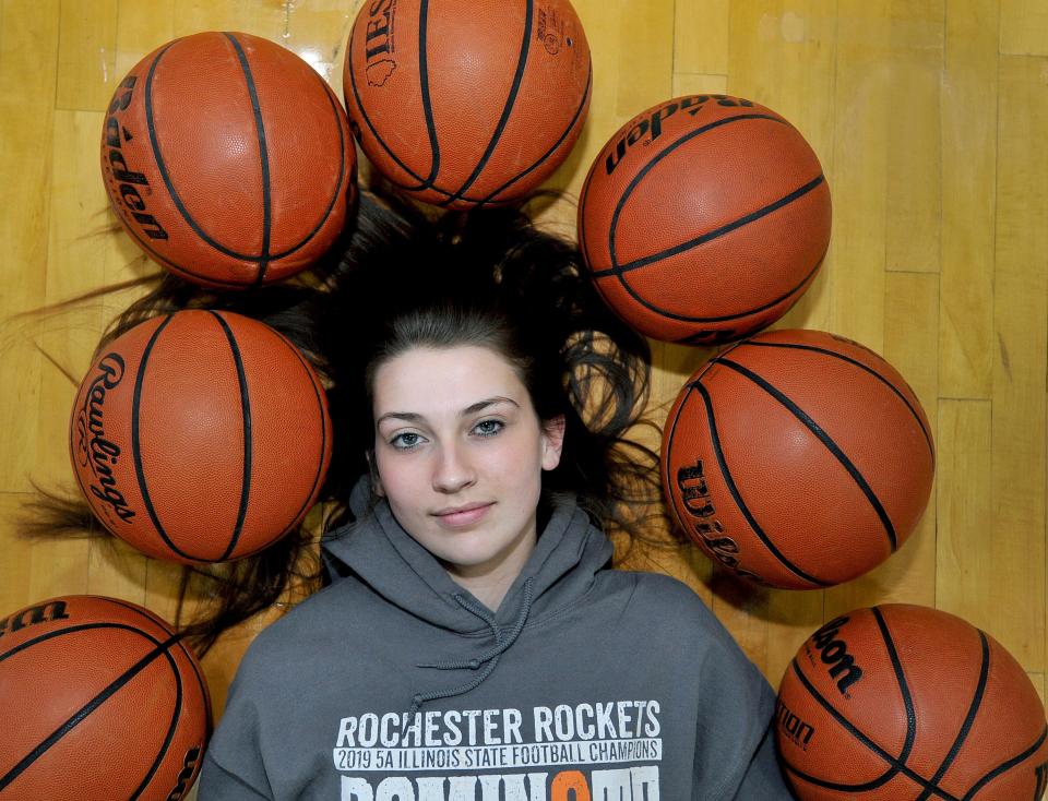 Rochester High School's Emma Dixon Thursday Feb. 10, 2022. [Thomas J. Turney The State Journal Register]