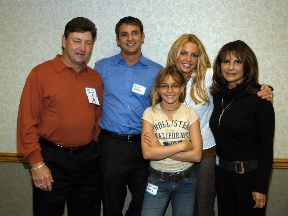 britney spears with her family