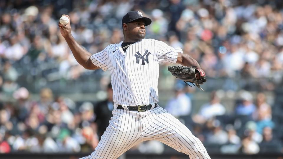 New York Yankees starting pitcher Luis Severino (40) pitches in the first inning against the Texas Rangers.