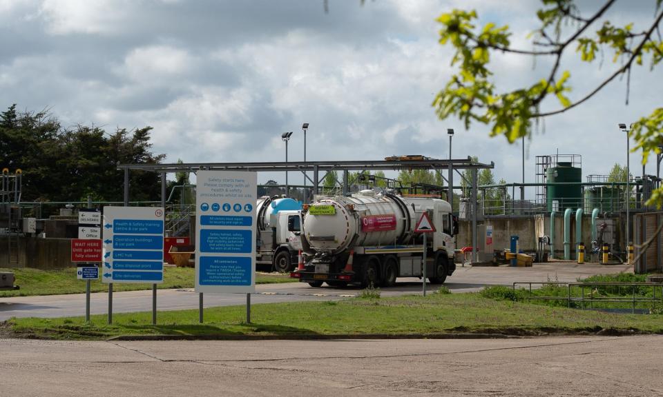 <span>Thames Water’s Little Marlow sewage treatment works in Buckinghamshire. The company is now under consideration for renationalisation.</span><span>Photograph: Maureen McLean/Rex/Shutterstock</span>