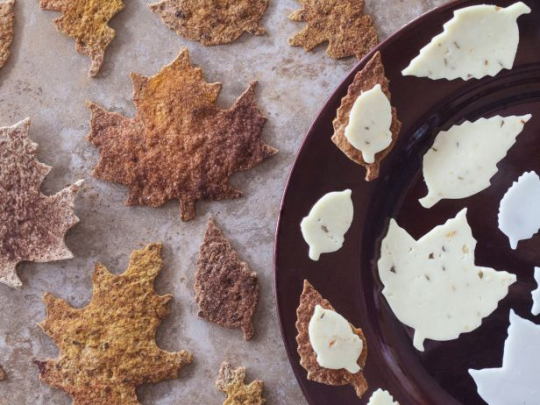 Leaf-Shaped Chips and Cheese