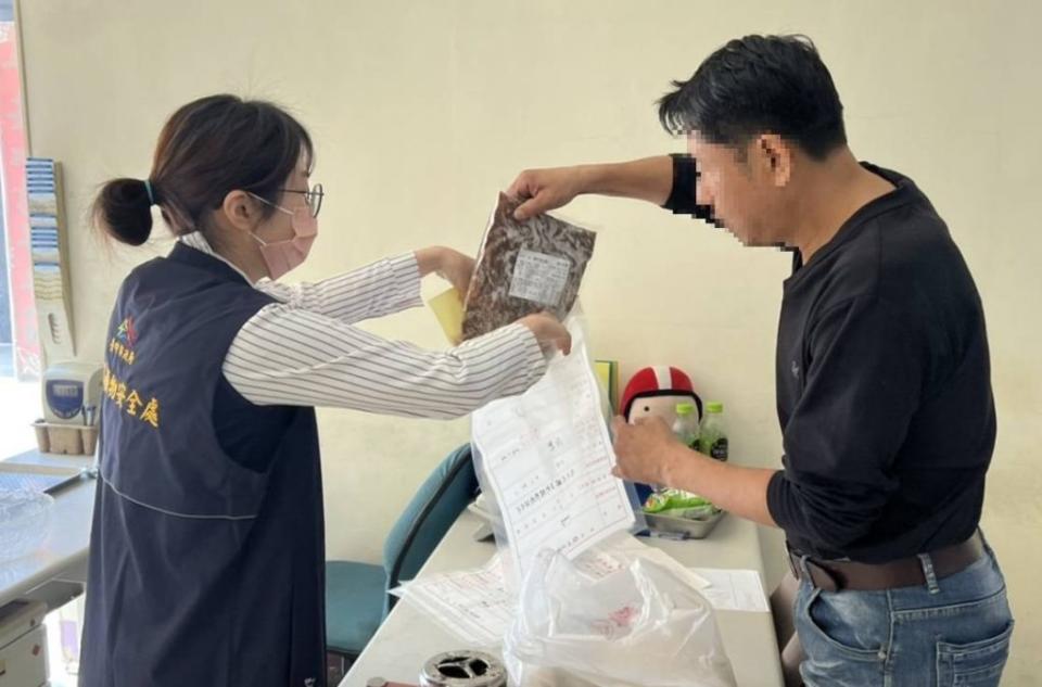 台中市啟動肉類加工食品製造業稽查。（記者徐義雄攝）