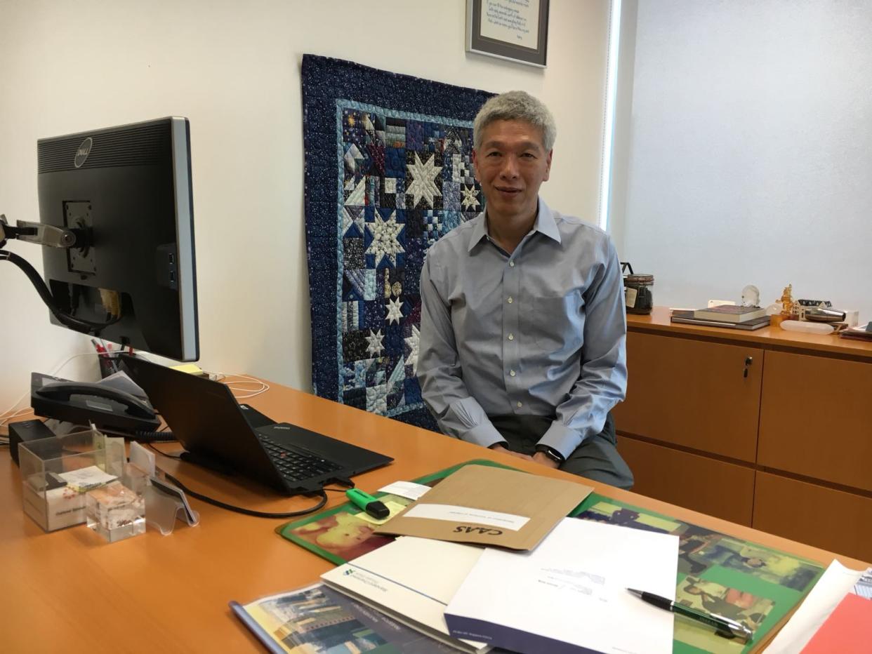 Lee Hsien Yang, the younger son of the late Lee Kuan Yew, at his office in late 2017. PHOTO: Nicholas Yong/Yahoo News Singapore