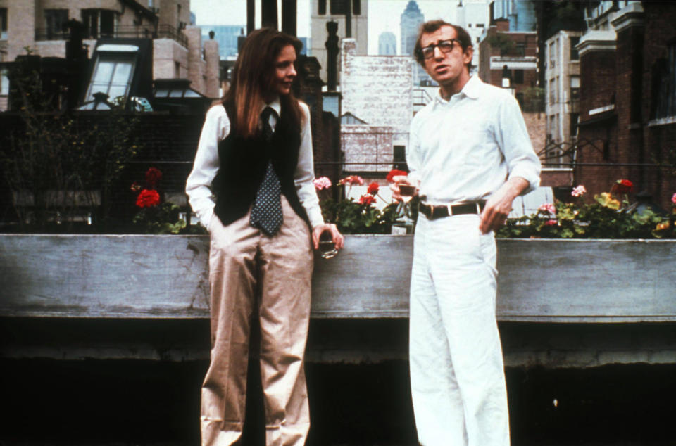 “Der Stadtneurotiker” stammt aus dem Jahr 1977 und zählt zu einem der bekanntesten Filme von Woody Allen. Hier treffen Neurotiker Alvy Singer und die ebenfalls neurotische Annie Hall aufeinander. Sie verlieben sich, doch ihre Beziehung ist alles andere als einfach. Brillante Darstellung von Woody Allen und Diane Keaton. (Bild-Copyright: Rollins-Joffe/United Artists/REX/Shutterstock)